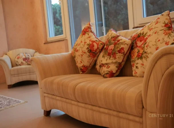 Durres, shitet Vile 3 Katshe Kati 3, 398 m² 1.250.000 € (Qerret)