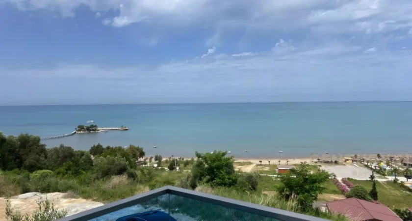 Durres, shitet Vile 4+1 Kati 2, 345 m² 800.000 € (Kaerpen)