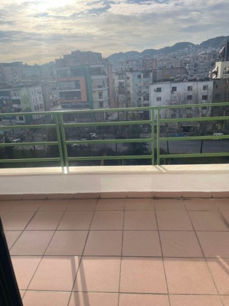 (Bulevardi gjergji fishta) jepet me qera apartment 100 m climi 480€