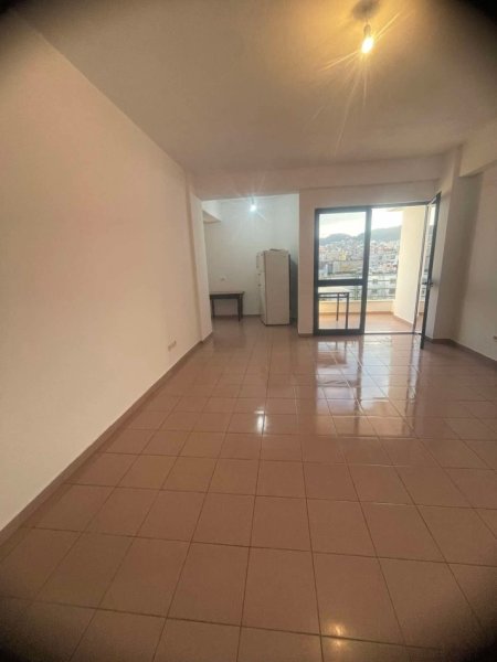 (Bulevardi gjergji fishta) jepet me qera apartment 100 m climi 480€
