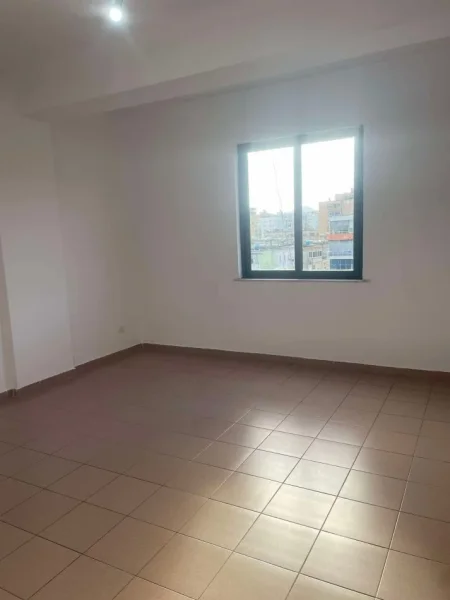 (Bulevardi gjergji fishta) jepet me qera apartment 100 m climi 480€