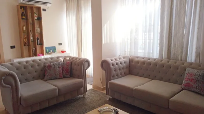 Tirane, shitet apartament 4+1 , 500 m² 370.000 € (Astir)