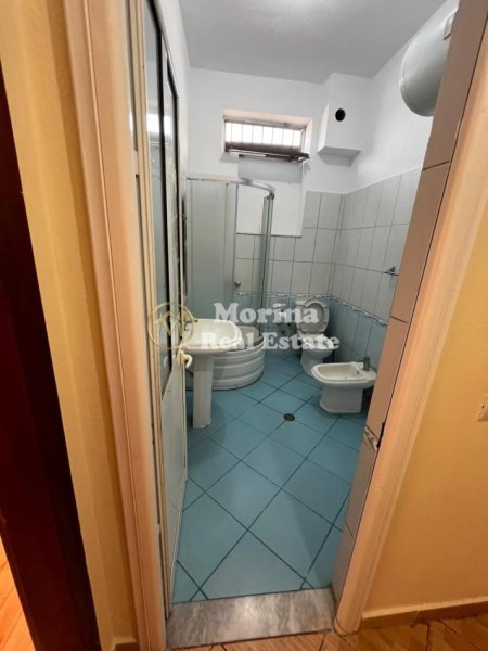 Tirane, jepet me qera shtepi 1+1+Ballkon Kati 2, 65 m² 350 € (Kodra e Priftit)