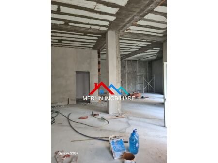 Tirane, shitet ambjent biznesi Kati 0, 120 m² 200.000 € (LIQENI I THATE)
