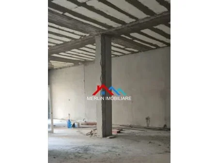 Tirane, shitet ambjent biznesi Kati 0, 120 m² 240.000 € (LIQENI I THATE)