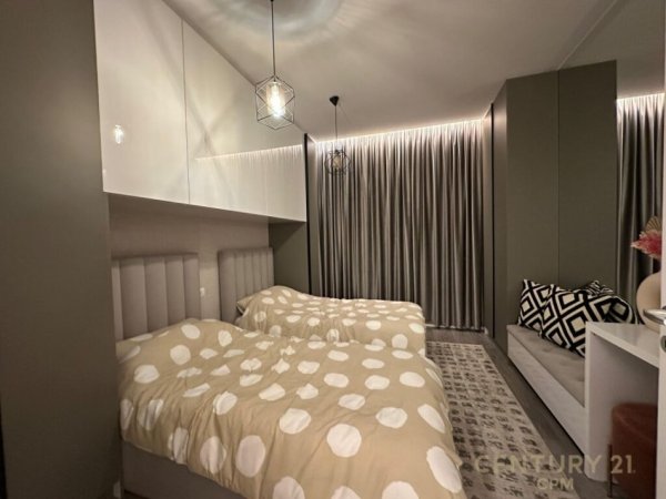 Tirane, jepet me qera apartament 3+1+Aneks+Ballkon Kati 8, 131 m² 1.450 € (Don Bosko)