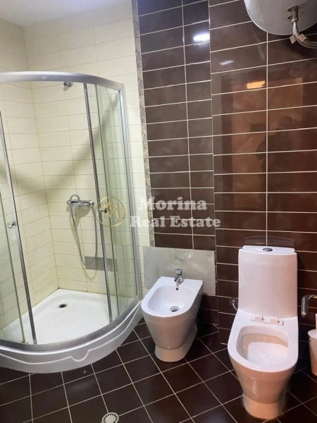 Tirane, jepet me qera apartament 1+1 Kati 2, 60 m² 450 € (Varri Bamit — Rruga Xhanfize Keko)