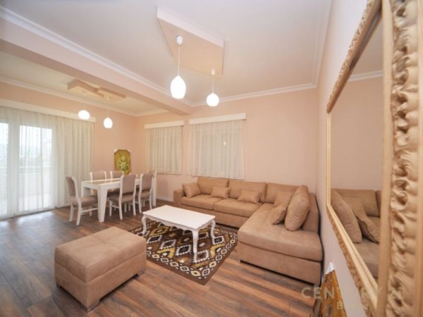 Tirane, jepet me qera apartament 2+1+Aneks+Ballkon Kati 1, 118 m² 950 € (TOUCH OF THE SUN)
