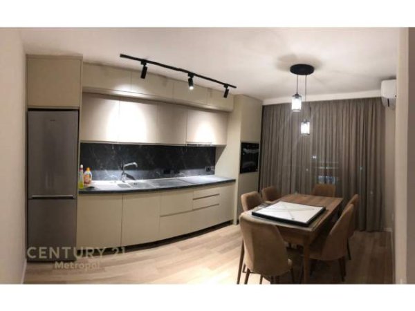 Tirane, jepet me qera 2+1+BLK Kati 2, 800 Euro