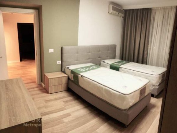 Tirane, jepet me qera 2+1+BLK Kati 2, 800 Euro