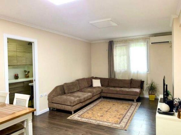 Tirane, jepet me qera apartament 3+1+BLK Kati 2, 75 m² 500 Euro (Ndre Mjeda)
