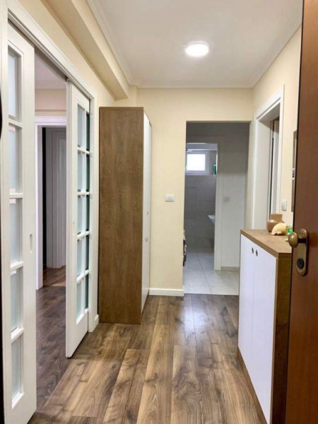 Tirane, jepet me qera apartament 3+1+BLK Kati 2, 75 m² 500 Euro (Ndre Mjeda)