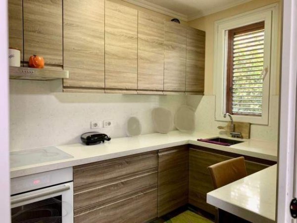Tirane, jepet me qera apartament 3+1+BLK Kati 2, 75 m² 500 Euro (Ndre Mjeda)