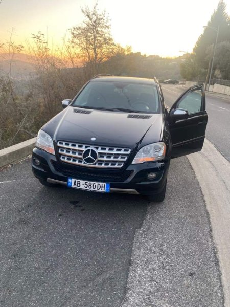 Tirane, shes xhip Mercedes-Benz ML 320 Viti 2009, 8.000 Euro