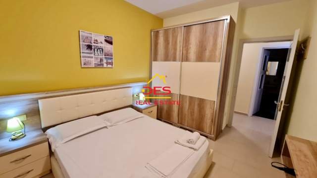 Vlore, shitet apartament 60 m² 95.000 Euro (Rruga Aleksander Moisiu)