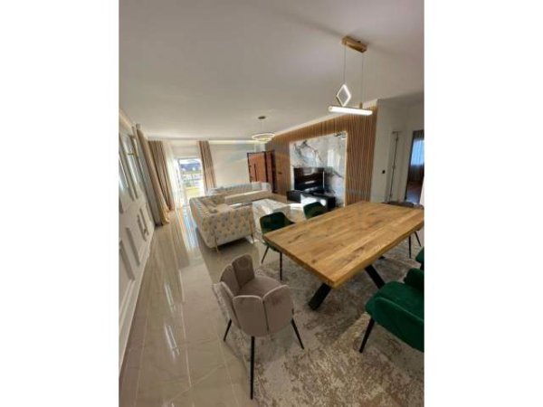 Tirane, shitet apartament 3+1+BLK Kati 1, 134 m² 227.000 Euro (Liqeni farkes,Rezidenca Lakeland)