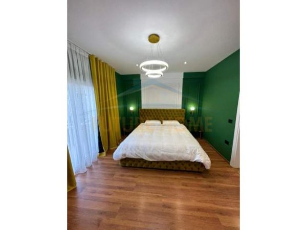 Tirane, shitet apartament 3+1+BLK Kati 1, 134 m² 227.000 Euro (Liqeni farkes,Rezidenca Lakeland)