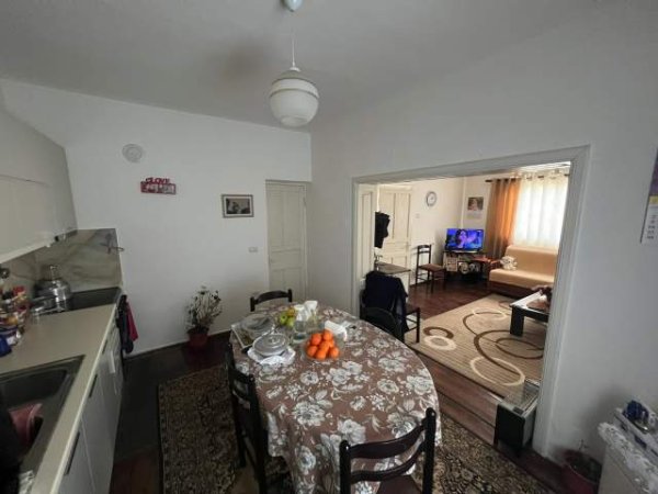 Korce, shitet apartament 2 Katshe Kati 2, 320 m² 220.000 Euro (Pazari i Vjeter, Korce)