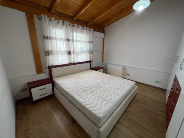 Tirane, jepet me qera apartament 2+1+A Kati 4, 120 m² 600 Euro (pallate Agimi)