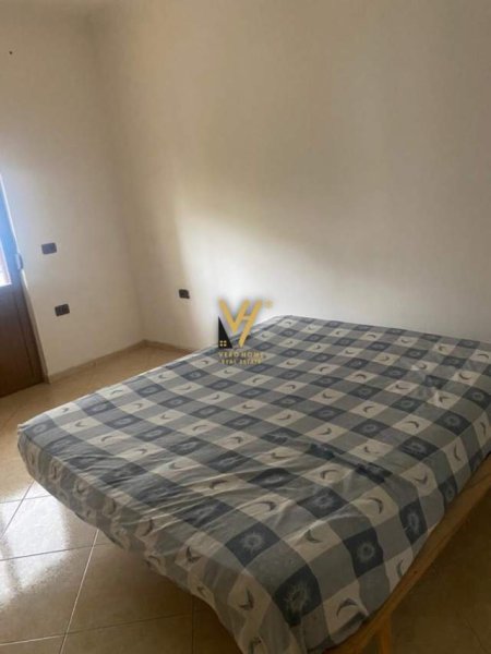 Tirane, shitet Vile 4+1+A+BLK Kati 0, 600 m² 400.000 Euro (SAUK)