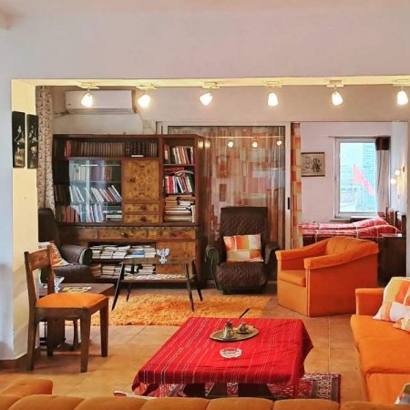 Shqiperi, jepet me qera apartament 1+1+BLK Kati 7, 76 m² 400 Euro (Rruga e Barrikadave)