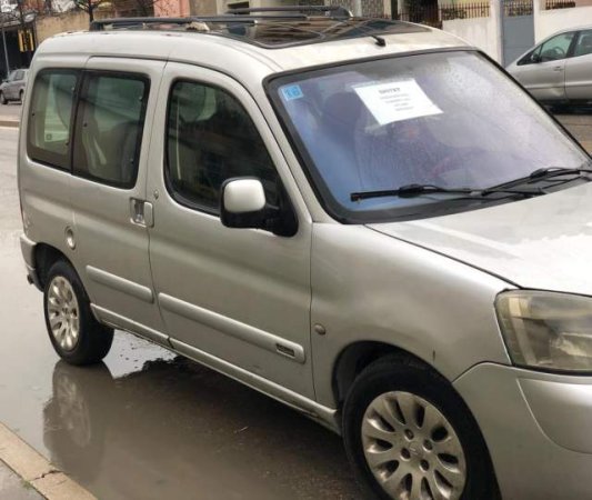 Durres, shes makine Citroen Viti 2003, 1.800 Euro