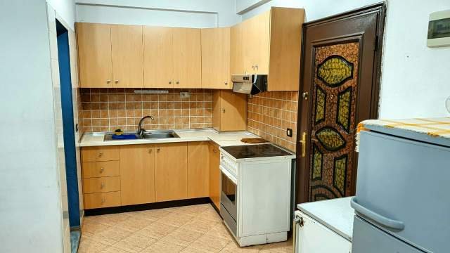 Tirane, jap me qera Vile Kati 0, 35.000 Leke (Skender jareci)