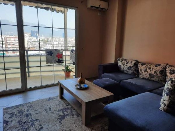 Tirane, jepet me qera apartament 1+1+BLK Kati 7, 74 m² 35.000 Leke (rruga Stavri Themeli)