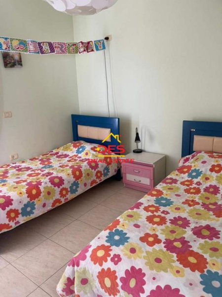 Sarande, shitet apartament Kati 8, 80 m² 100.000  (Rruga "Idriz  Alidhima")