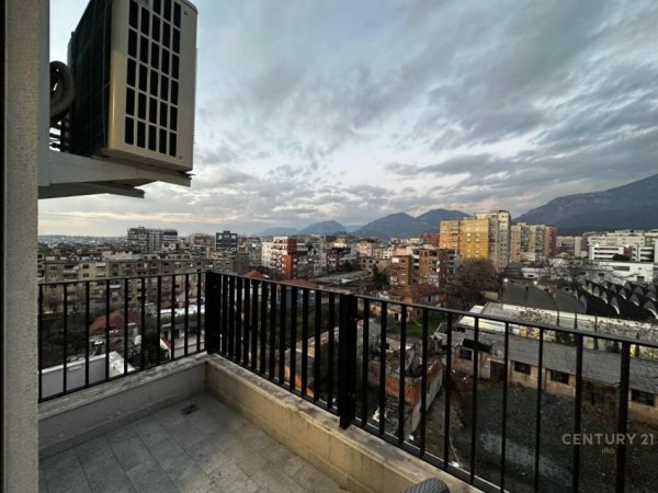 Tirane, jepet me qera apartament 3+1+Aneks+Ballkon Kati 6, 114 m² 600 € (Porcelan)