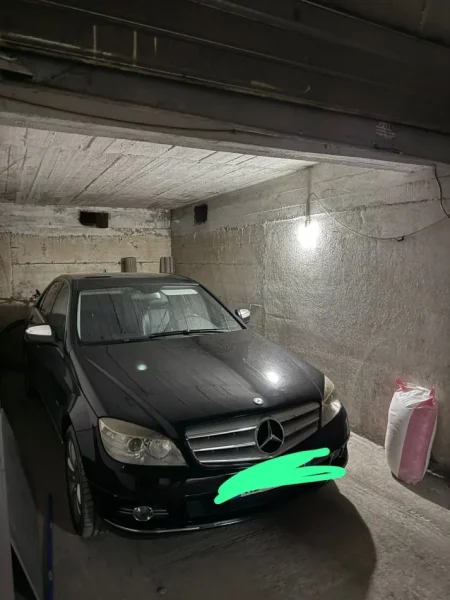 Tirane, shitet garazh Kati -2, 18 m² 30.000 € (Komuna e Parisit)