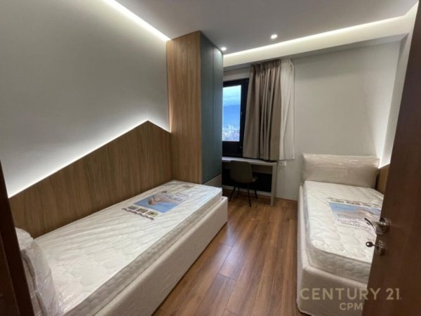 Tirane, jepet me qera apartament 2+1+Aneks+Ballkon Kati 9, 100 m² 830 € (Farmacia 10)