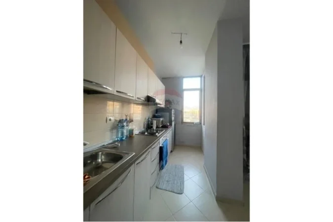 Tirane, jepet me qera apartament 2+1 Kati 5, 100 m² 400 € (Astir, prane 2 Palmave)