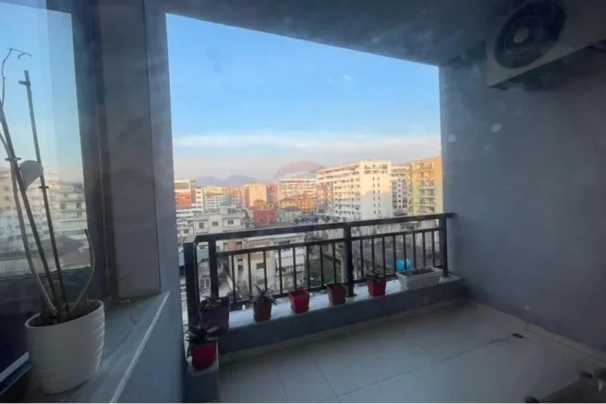 Tirane, jepet me qera apartament 2+1 Kati 5, 100 m² 400 € (Astir, prane 2 Palmave)