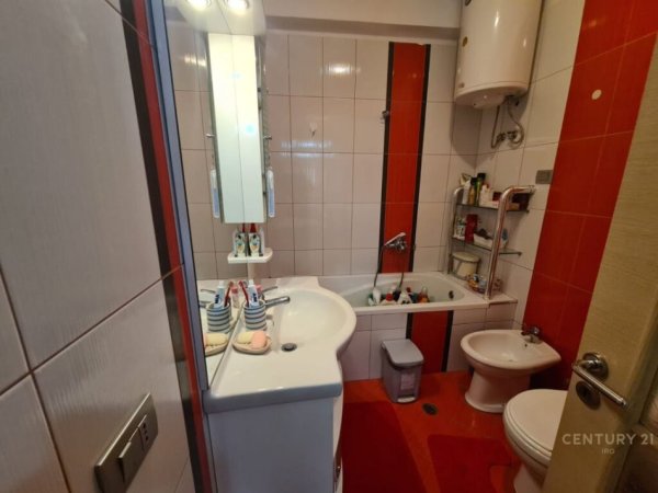 Tirane, shes apartament 2+1+Aneks+Ballkon Kati 5, 105 m² 219.000 € (KODRA E DIELLIT)
