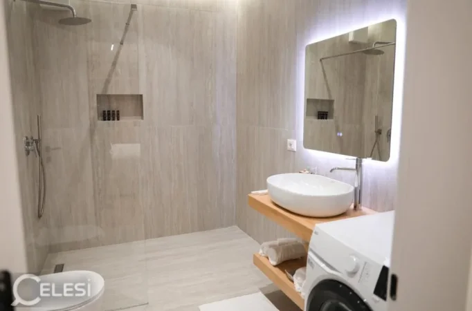 Tirane, jepet me qera apartament Kati 7, 40 m² 650 € (ASTIR)