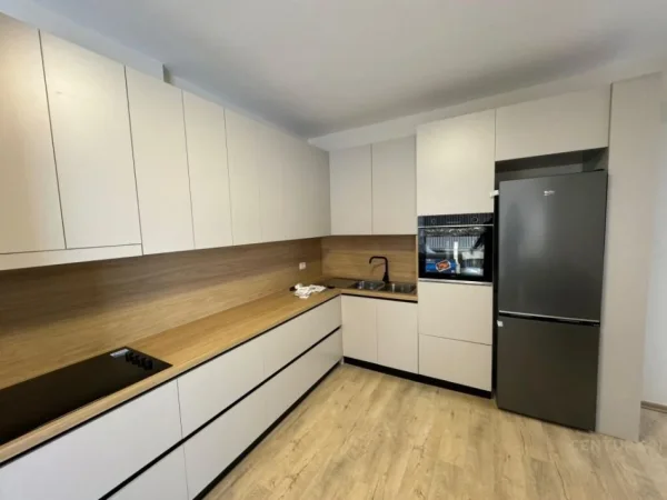 Tirane, jepet me qera apartament 2+1+Aneks+Ballkon Kati 5, 95 m² 650 € (KODRA E DIELLIT)