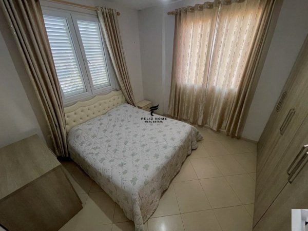 Tirane, jap me qera Vile 5+1+Ballkon Kati 2, 360 m² 2.500 € (TEG)