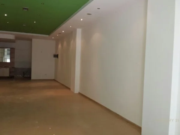 Tirane, shes ambjent biznesi Kati 0, 125 m² 375.000 € (Don Bosko)