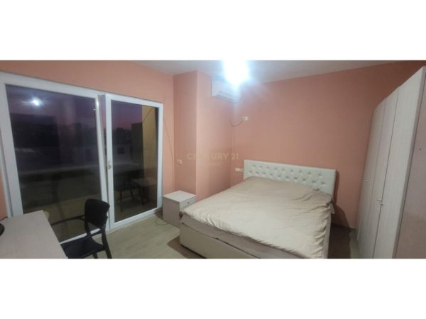 Tirane, jepet me qera hotel Kati 6, 415 m² 4.000 € (Fresk)