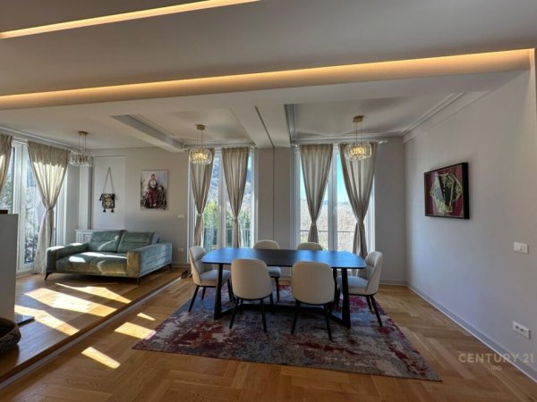 Tirane, jepet me qera Vile 3 Katshe Kati 3, 579 m² 6.800 € (Teg)