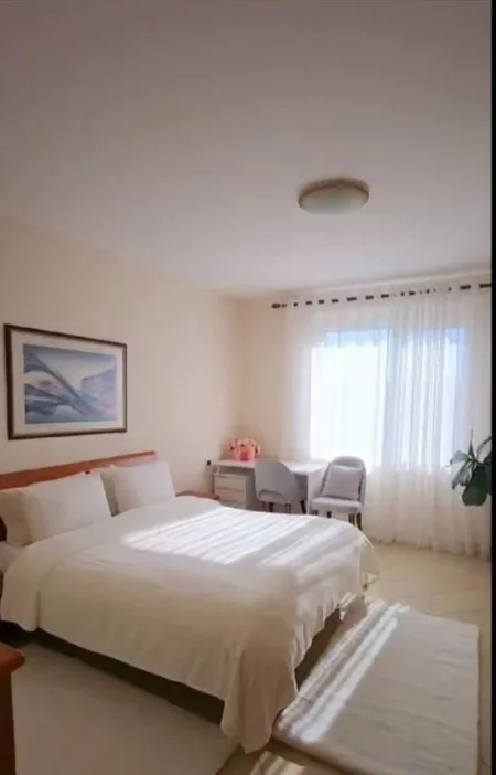 Jap me qera apartament 2+1+2 Bllok,Ballkon Kati 11, 125 m² 1200 €