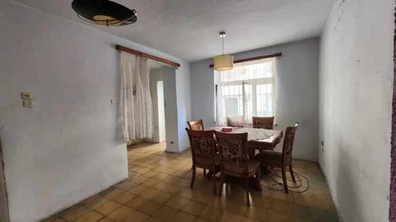 Tirane, shes apartament 2+1+Ballkon Kati 0, 76 m² 135.000 € (Rruga Mihal Grameno)