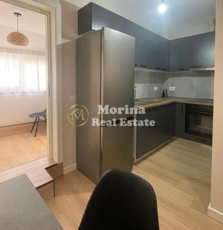 Tirane, jepet me qera shtepi 1+1 Kati 3, 50 m² 490 € (Rruga e Kavajes)