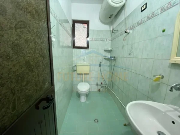 Durres, shitet Vile 2 Katshe Kati 2, 660 m² 420.000 € (Plazh-Hekurudha, Durres)