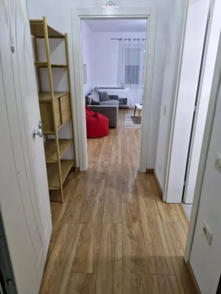 Tirane, jepet me qera apartament 2+1 Kati 2, 100 m² 600 € (Tek Rruga e Elbasanit)