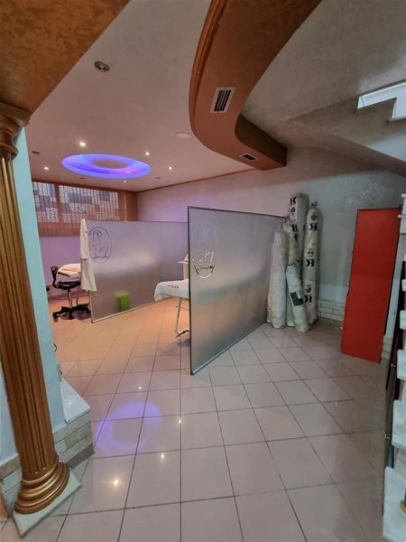 Tirane, jepet me qera ambjent biznesi Kati 0, 130 m² 1.500 € (MINE PEZA)
