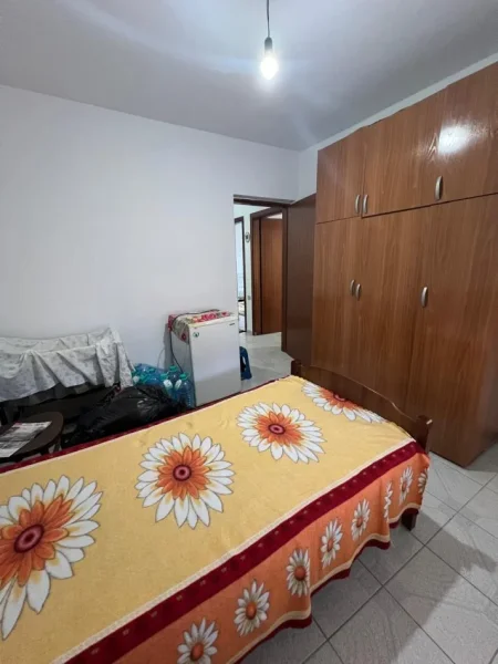 Tirane, jepet me qera apartament 2+1+Aneks+Ballkon Kati 4, 75 m² 450 € (Rruga Ndre Mjeda)