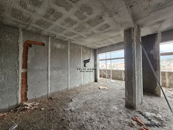 Tirane, shitet apartament 1+1+Ballkon Kati 7, 82 m² 150.000 € (TREGU ELEKTRIK)