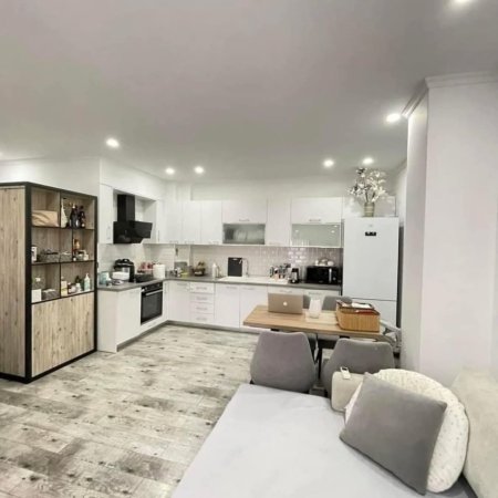 Tirane, shitet apartament 2+1 , 80 m² 145.000 € (Don Bosko)